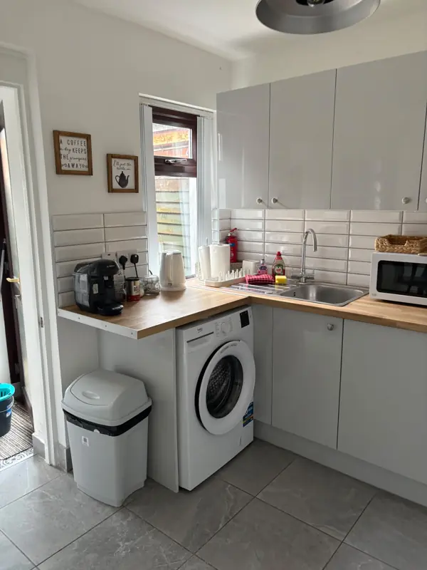Kitchen with clean worktops and appliances, Belfast