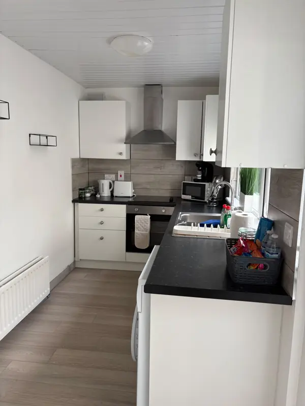 Kitchen cleaned from floor to ceiling, Belfast