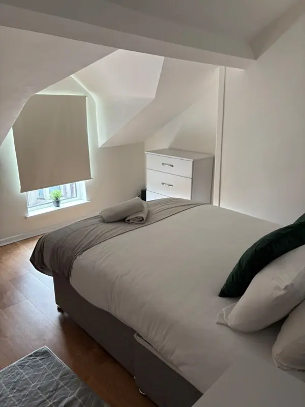 Attic bedroom with fresh linen, Belfast